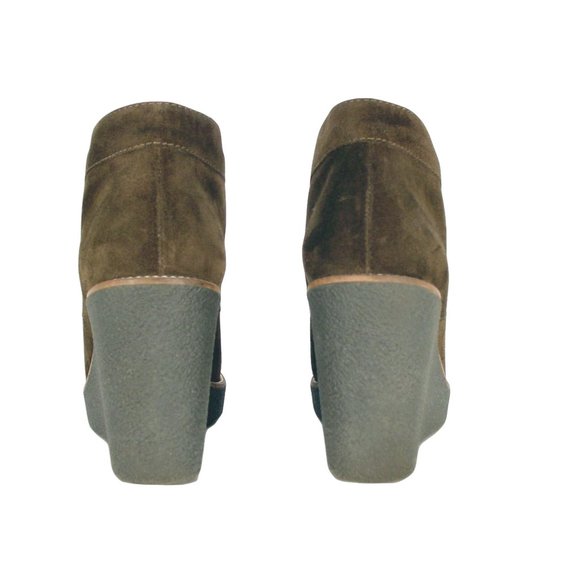 AQUATALIA Vianna $395 Weatherproof Olive Suede Platform Wedge Chukka Booties 10 - Picture 4 of 8
